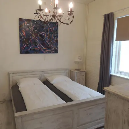 Hauswirth With Private Parking Appartement *