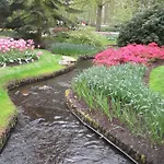 Hauswirth With Private Parking *