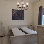 Hauswirth With Private Parking *