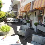 Hauswirth With Private Parking アパート ザントフォールト