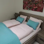 Hauswirth With Private Parking アパート ザントフォールト