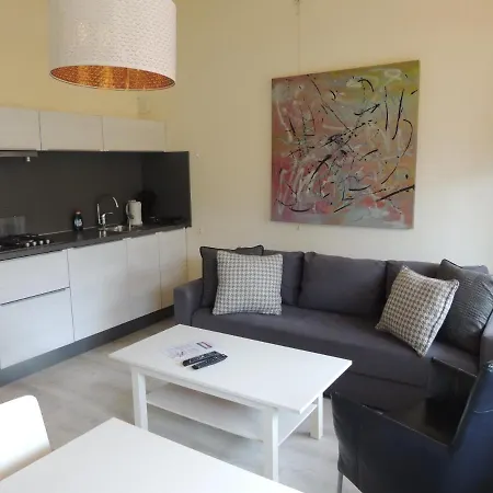 Hauswirth With Private Parking Apartament