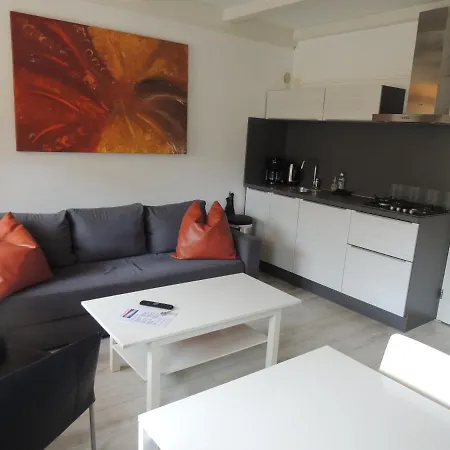 Hauswirth With Private Parking * Zandvoort