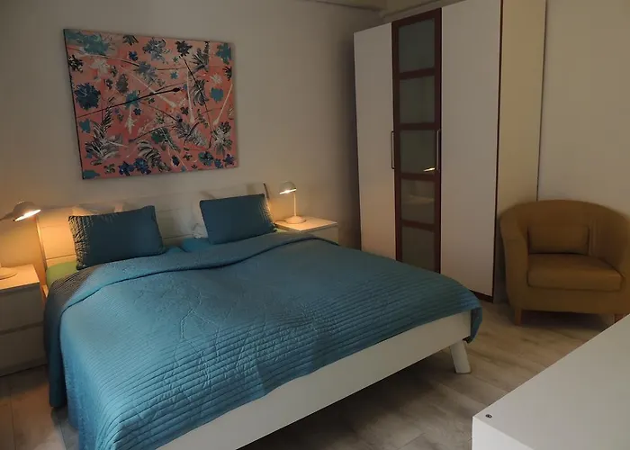 Hauswirth With Private Parking Apartamento *